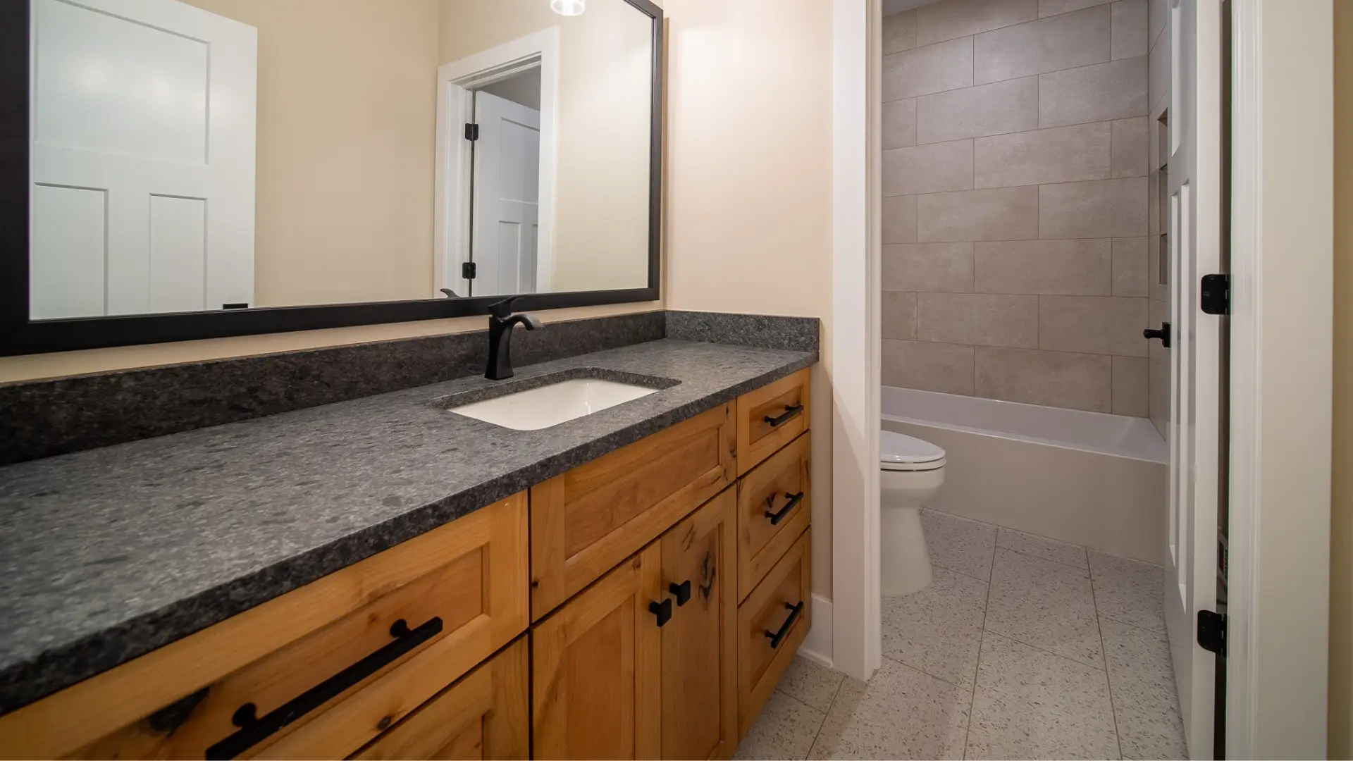 Carlsons Floors Tile